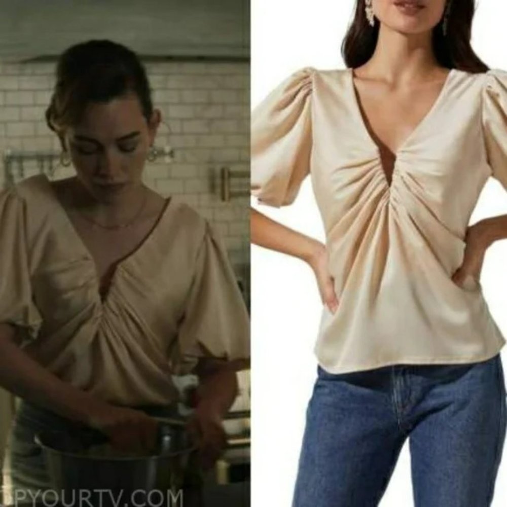 ASTR The Label Deep V Ballon Sleeve Top  SZ M